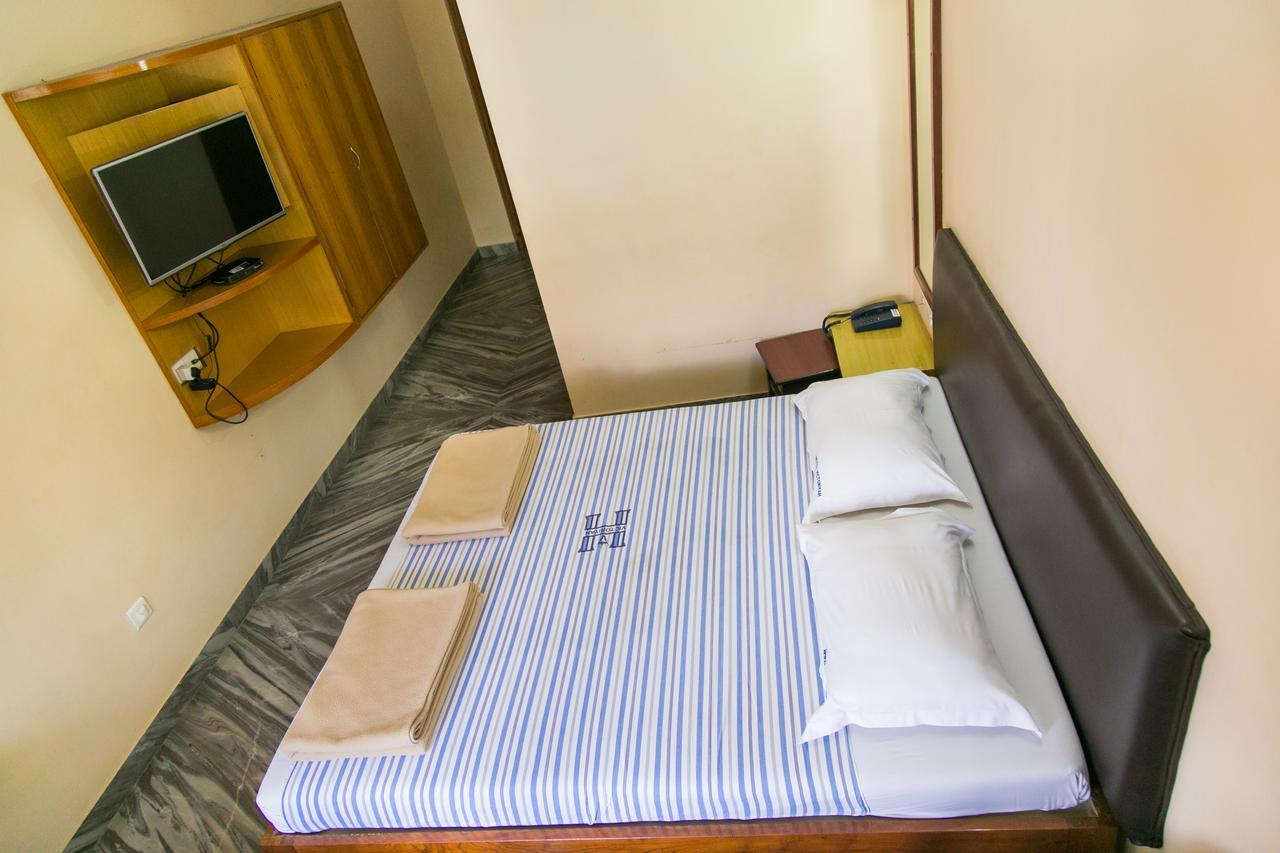 Hotel Victoriyah Thanjavur Dış mekan fotoğraf